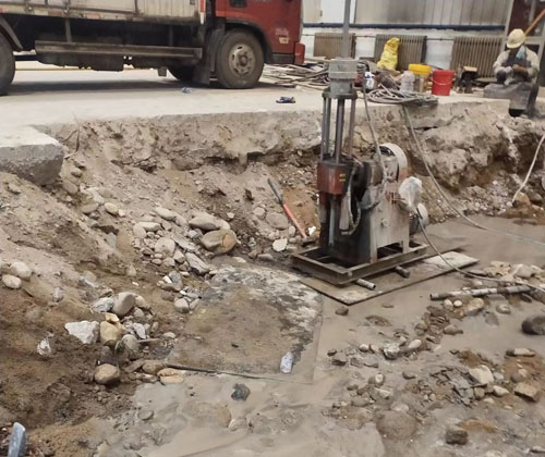 滦县公路下沉压浆